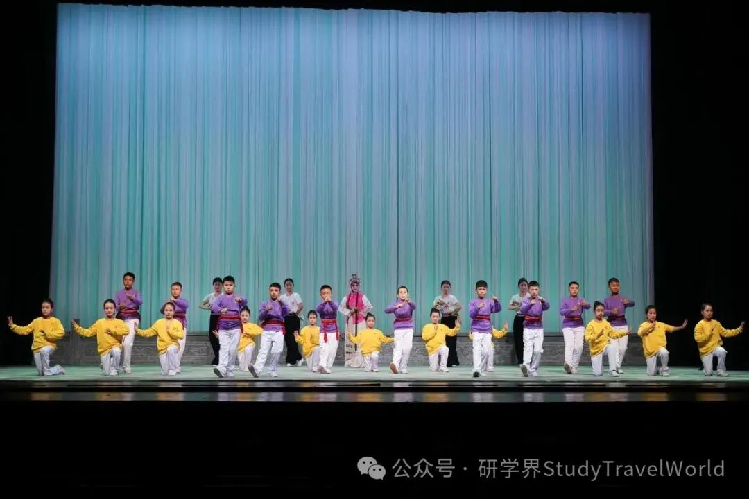 中国戏曲学院附中开展“文化润疆·非遗赋能”戏曲研学活动 中国戏曲学院附中开展“文化润疆·非遗赋能”戏曲研学活动