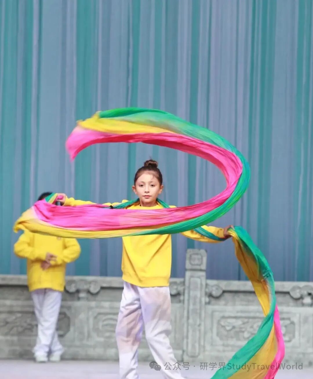 中国戏曲学院附中开展“文化润疆·非遗赋能”戏曲研学活动 中国戏曲学院附中开展“文化润疆·非遗赋能”戏曲研学活动