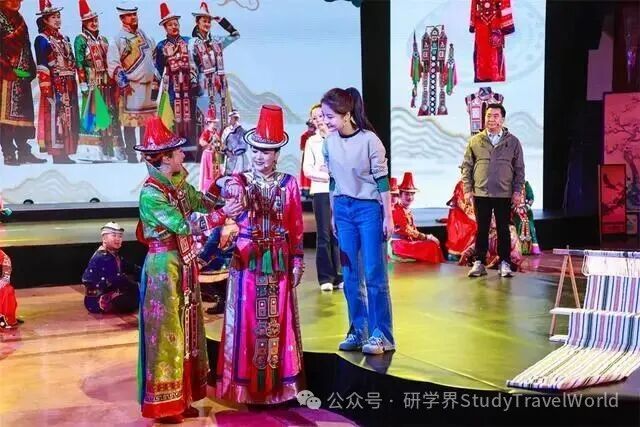 2025甘肃研学旅行大会在张掖启幕 “行走的课堂”创新文旅发展新路径 图片