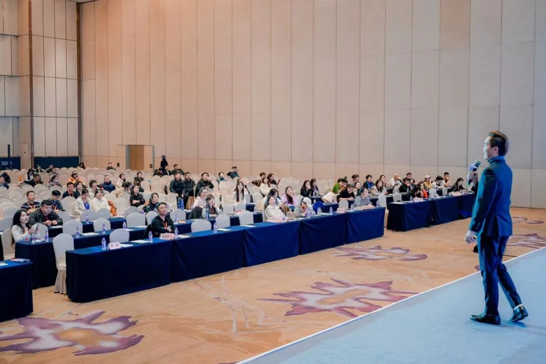 刷屏预警！首届研学日开幕现场太燃，超多精彩不容错过