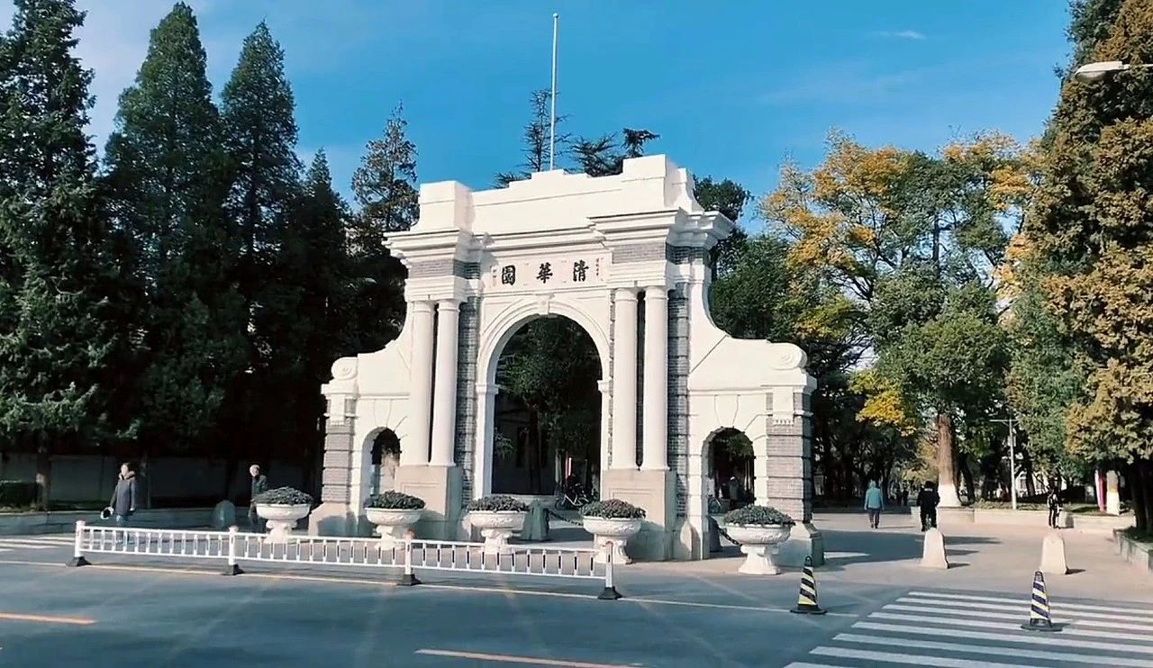 一边 “挤爆”，一边 “冷清”，研学背后藏着啥门道？