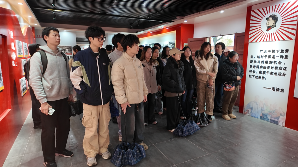 花韵・探春｜百名高校学子走进沙洋，共赴2026年湖北油菜花节研学之约