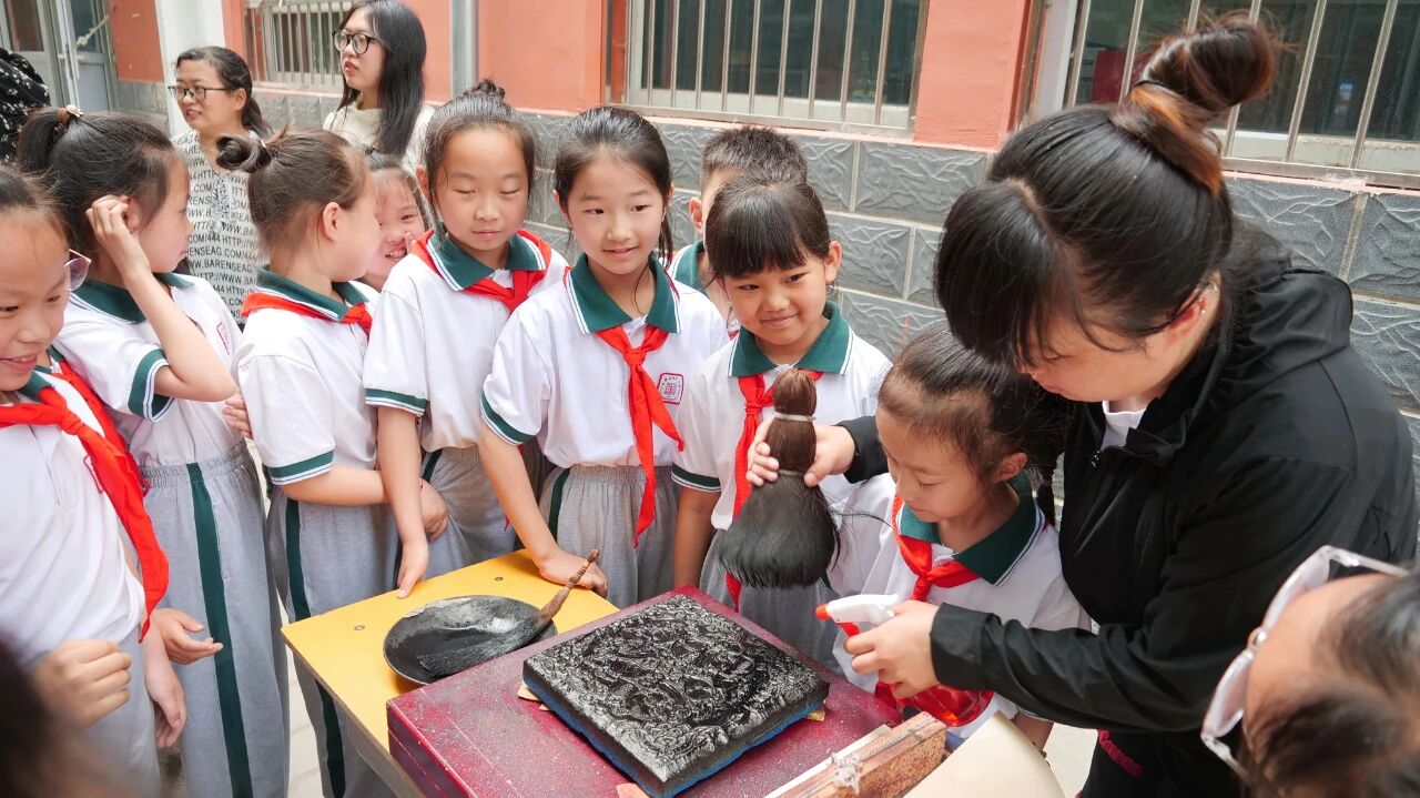 研学游玩出新花样 研学游玩出新花样