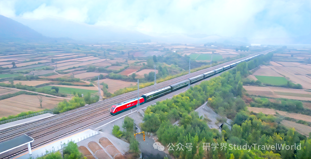 铁路正在更主动地进入研学场景,“研学专列” 被明确提出 铁路正在更主动地进入研学场景,“研学专列” 被明确提出